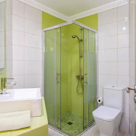 Bolina By * Албуфейра